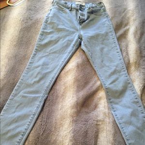Skinny jeans